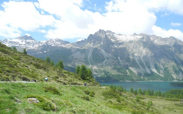 Cicloturismo no Tesouro dos Alpes - St. Moritz a Innsbruck